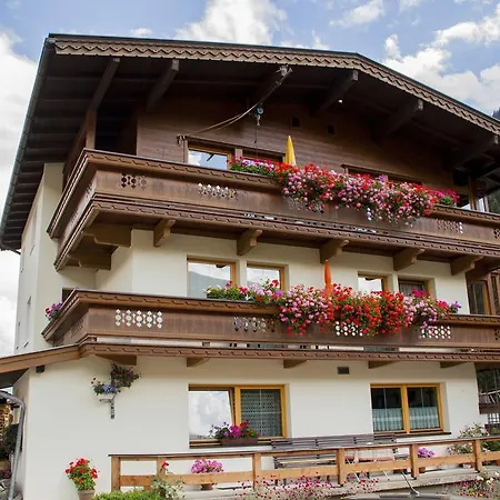 Haus Martina * Тукс